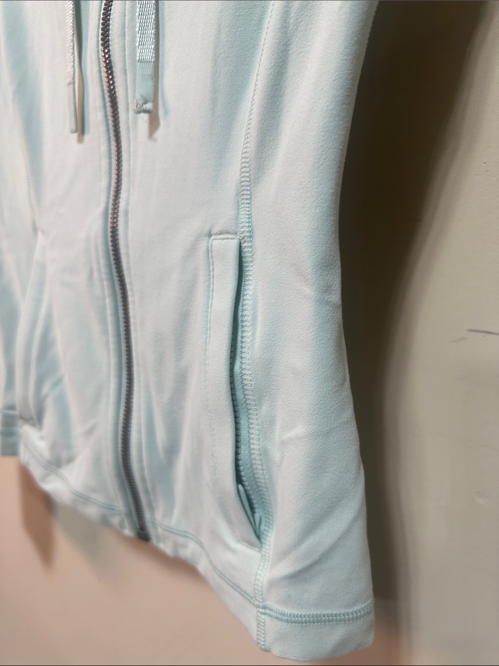lululemon athletica Pale Blue Hooded Bomber Jacket - Picture 5 of 10